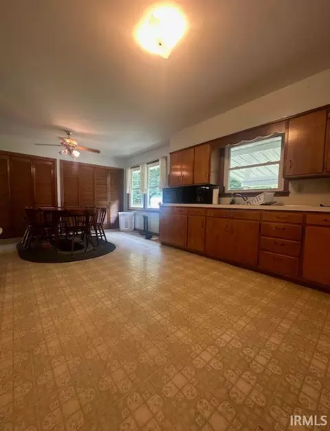 101 Riverview Addition Rd, Bedford, IN 47421 photo 9