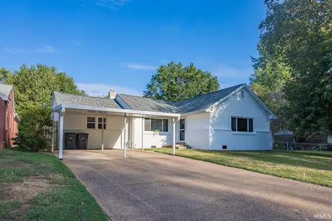 2010 S Walnut Ln, Evansville, IN 47714