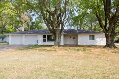 1121 W Wortman Rd, Evansville, IN 47725