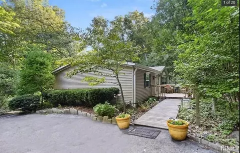120 Sunset Rdg, Mitchell, IN 47446 photo 1