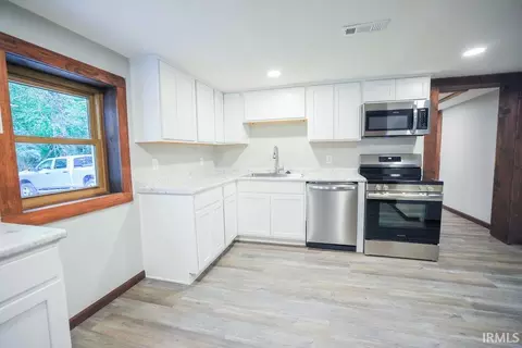 37 E Tanner Ave, Spencer, IN 47460 photo 8