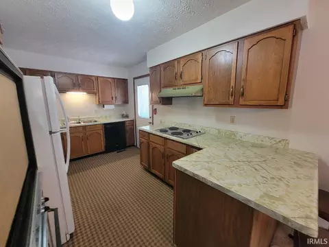 920 E Dillman Rd, Bloomington, IN 47401 photo 8