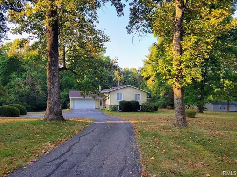 920 E Dillman Rd, Bloomington, IN 47401 photo 2