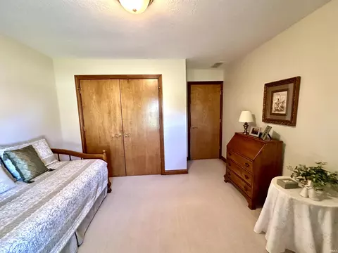 812 Maple Ct, Sweetser, IN 46987 photo 21