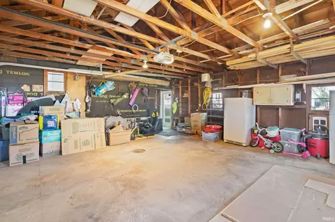 1200 E Walnut St, Nappanee, IN 46550 photo 22