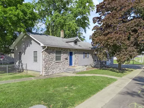 1200 E Walnut St, Nappanee, IN 46550 photo 1