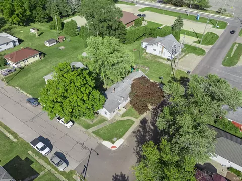 1200 E Walnut St, Nappanee, IN 46550 photo 2