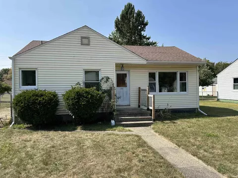54661 N 29th St, South Bend, IN 46635