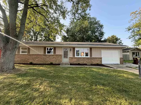 426 Millside Ct, Ossian, IN 46777