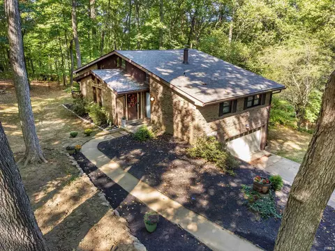 725 Marigold Ct, Evansville, IN 47712