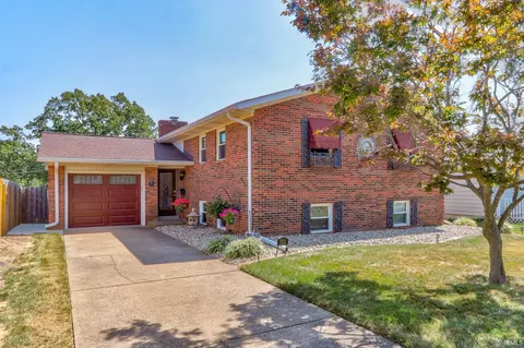5711 Shelbourne Rd, Evansville, IN 47710