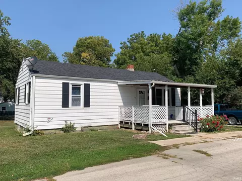 116 E Clem St, Flora, IN 46929 photo 1