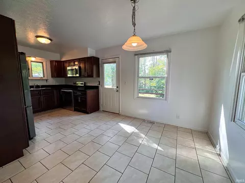 907 W 8th St, Bloomington, IN 47404 photo 14