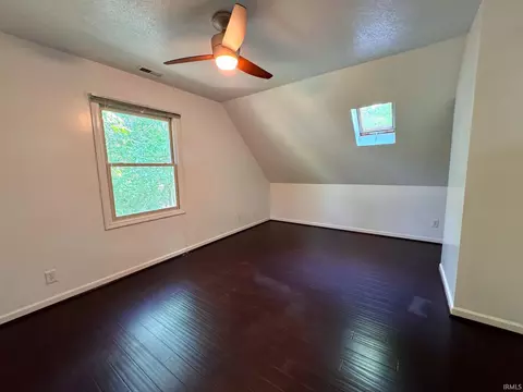 907 W 8th St, Bloomington, IN 47404 photo 17