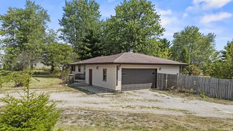 14929 Indianapolis Rd, Yoder, IN 46798 photo 2
