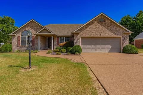 11825 Breckenridge Dr, Evansville, IN 47725