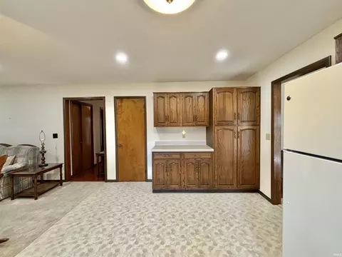 303 W Wolfe St, Sullivan, IN 47882 photo 6