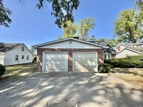 303 W Wolfe St, Sullivan, IN 47882 photo 21