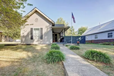 7929 W Main St, Stinesville, IN 47464