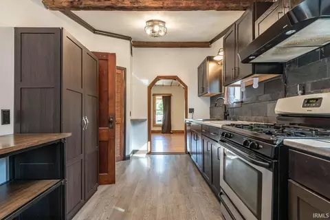 827 W 4th St, Bloomington, IN 47404 photo 9