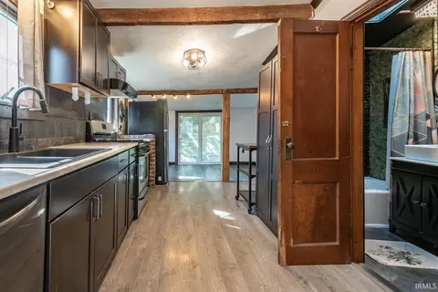 827 W 4th St, Bloomington, IN 47404 photo 8