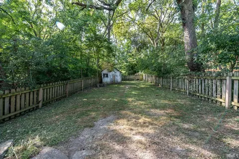 827 W 4th St, Bloomington, IN 47404 photo 26