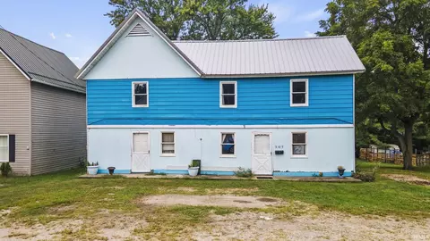 307 N Sycamore St, Lagrange, IN 46761 photo 1