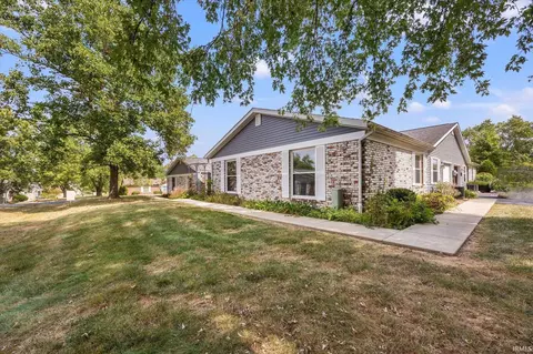 881 E Waterloo Ct, Bloomington, IN 47401 photo 1