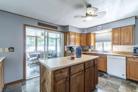 7045 S 1195 E, Hudson, IN 46747 photo 24