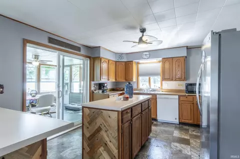 7045 S 1195 E, Hudson, IN 46747 photo 29