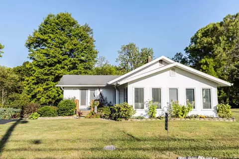 6899 E State 45 Rd, Bloomington, IN 47408 photo 2