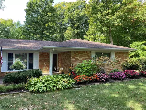 6416 E Cox Dr, Bloomington, IN 47408 photo 1