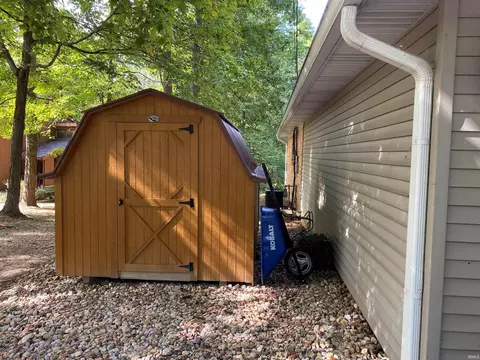 6416 E Cox Dr, Bloomington, IN 47408 photo 31