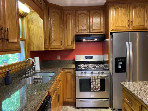 6416 E Cox Dr, Bloomington, IN 47408 photo 15