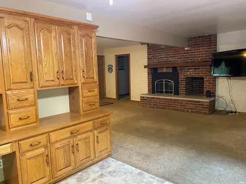 6416 E Cox Dr, Bloomington, IN 47408 photo 9