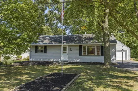 1648 Olladale Dr, Fort Wayne, IN 46808