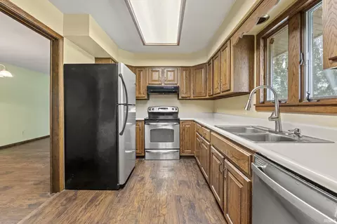 8812 Lafayette Center Rd, Yoder, IN 46798 photo 7