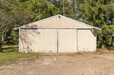 8812 Lafayette Center Rd, Yoder, IN 46798 photo 33