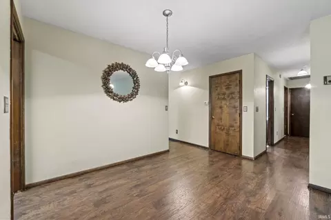 8812 Lafayette Center Rd, Yoder, IN 46798 photo 10