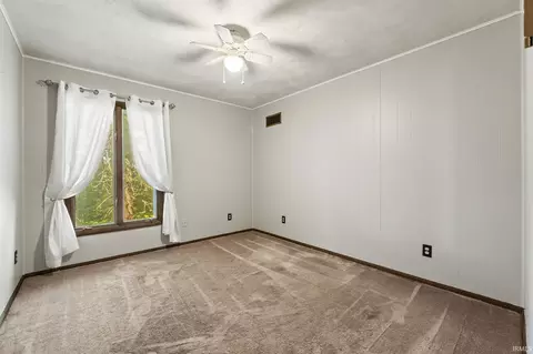 8812 Lafayette Center Rd, Yoder, IN 46798 photo 15