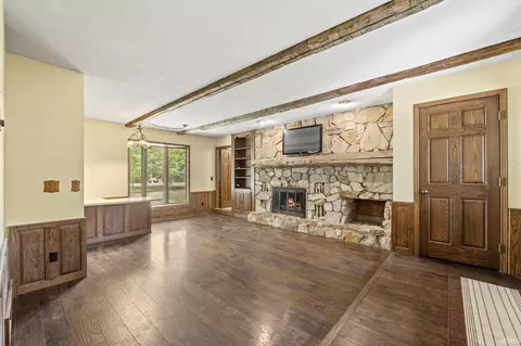 8812 Lafayette Center Rd, Yoder, IN 46798 photo 6