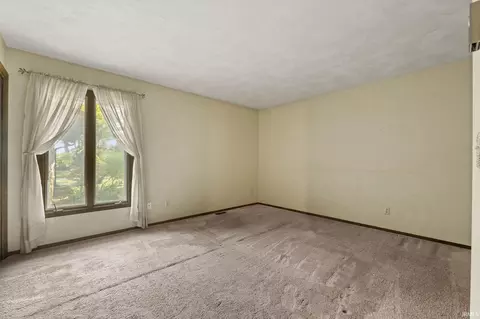 8812 Lafayette Center Rd, Yoder, IN 46798 photo 19