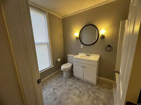 1100 E Walnut St, Washington, IN 47501 photo 14