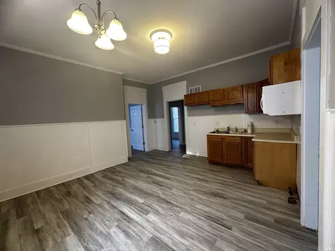 1100 E Walnut St, Washington, IN 47501 photo 5
