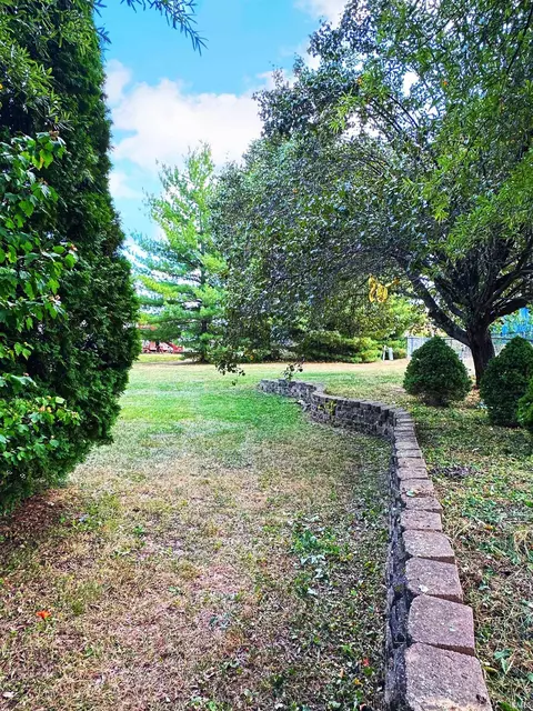 3979 W Andy Ct, Bloomington, IN 47404 photo 11
