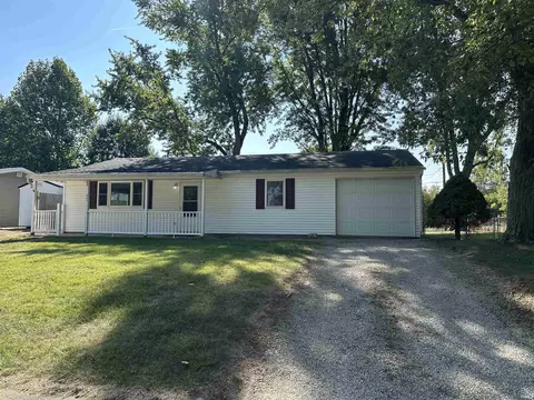 411 Tomahawk Blvd, Kokomo, IN 46902