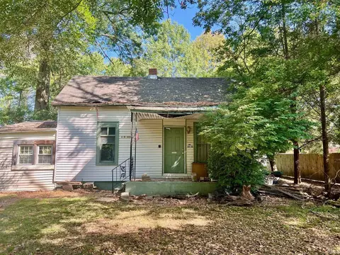 117 Oak St, Chandler, IN 47610