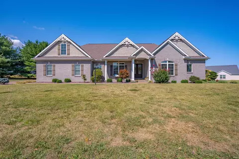 10047 S Partridge Ave, Haubstadt, IN 47639
