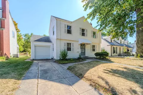 423 W Sherwood Ter, Fort Wayne, IN 46807