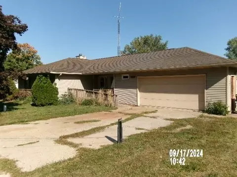 1170 W State St, Pleasant Lake, IN 46779
